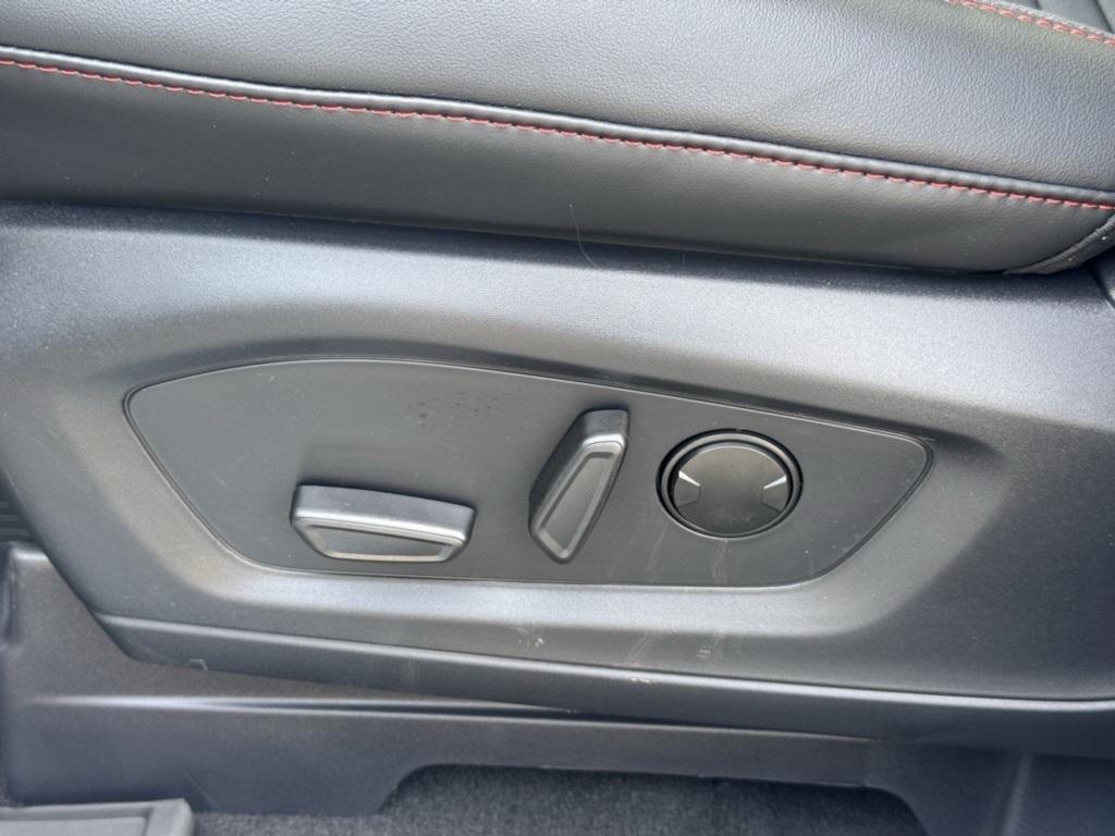new 2025 Ford Explorer car