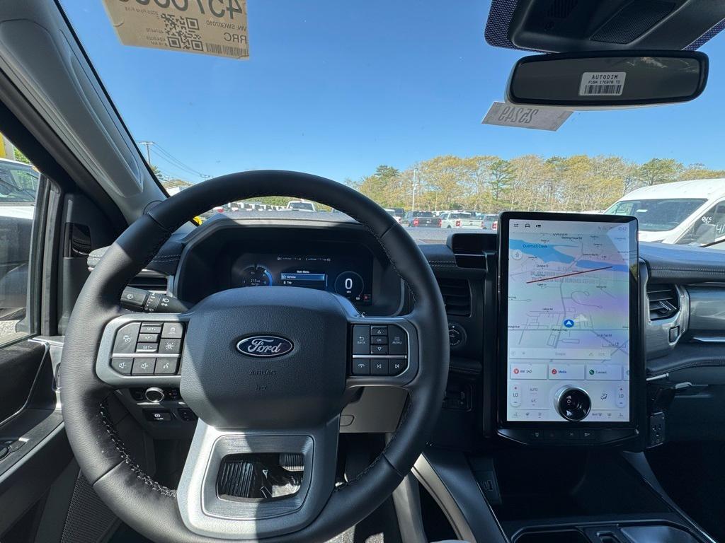 new 2025 Ford F-150 Lightning car