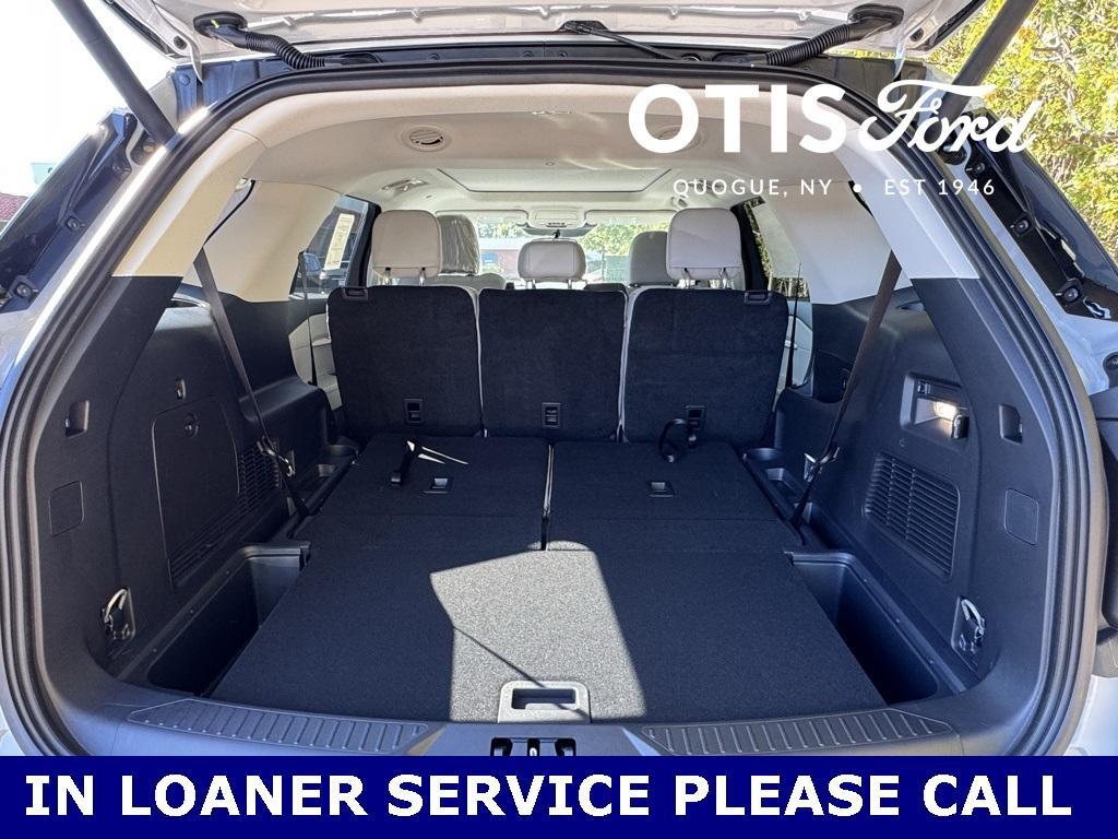 new 2025 Ford Explorer car, priced at $49,455