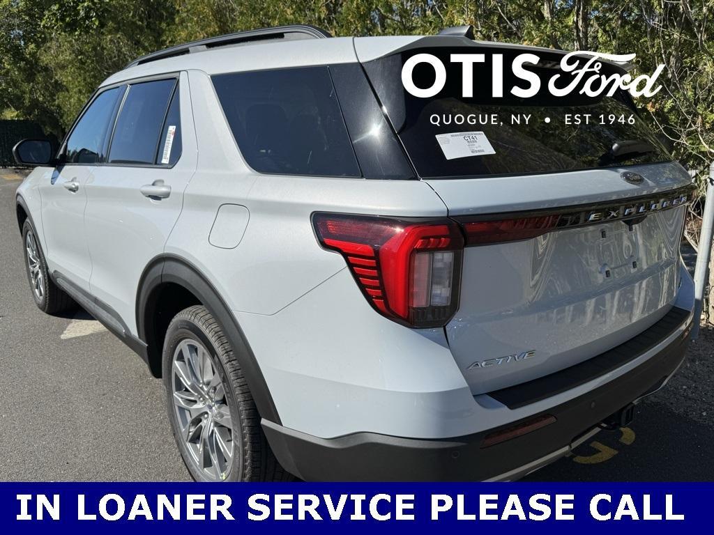 new 2025 Ford Explorer car, priced at $49,455