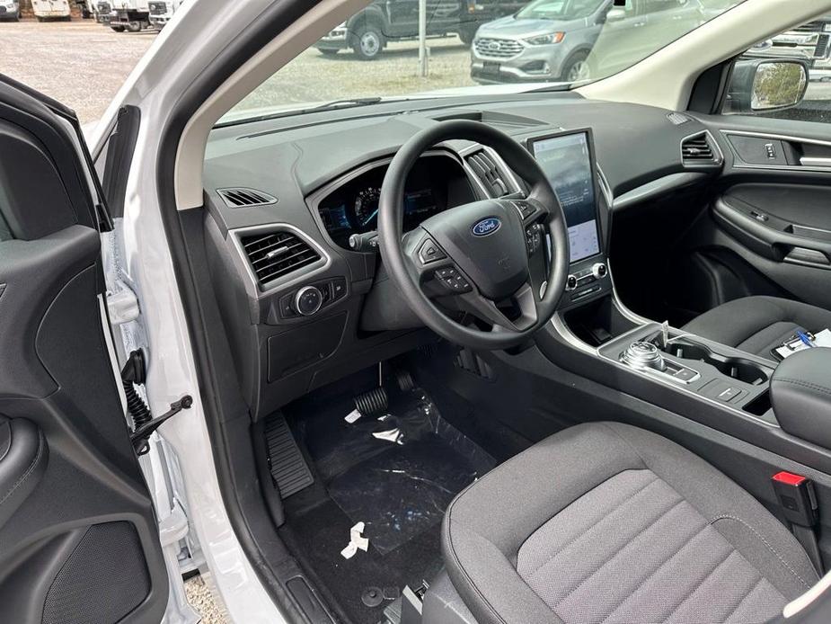 new 2024 Ford Edge car, priced at $36,857