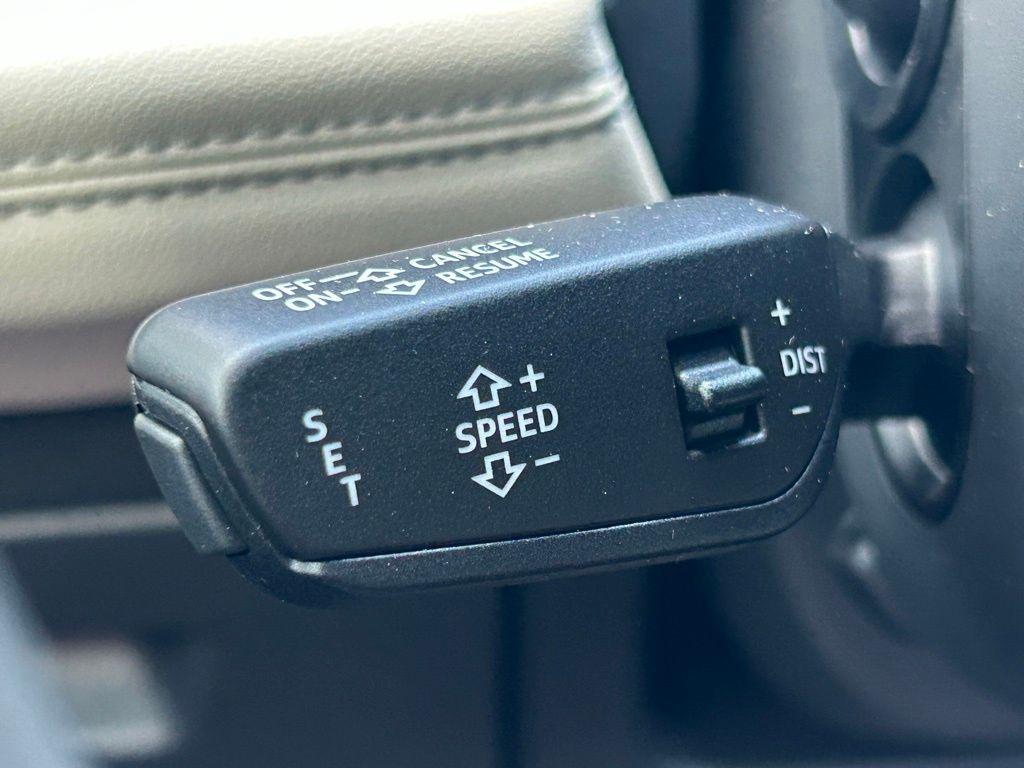 new 2025 Audi Q6 e-tron car, priced at $76,260