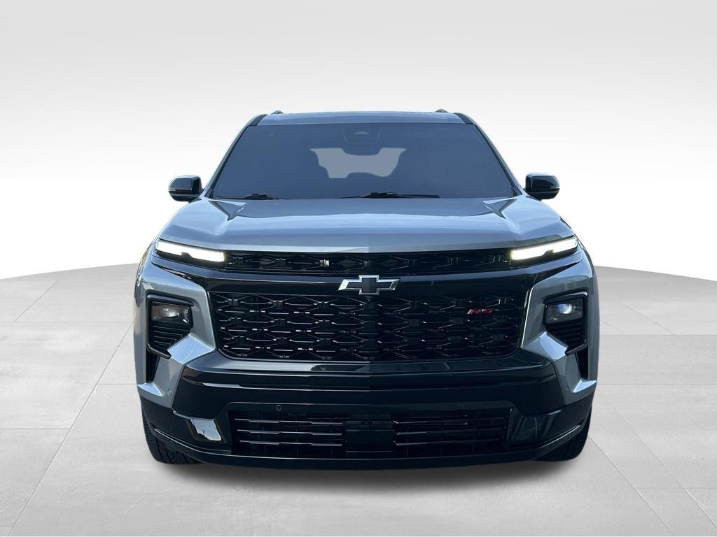 used 2024 Chevrolet Traverse car, priced at $44,171