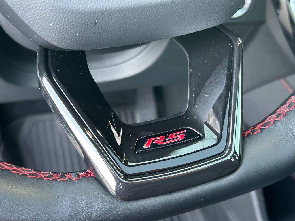 used 2024 Chevrolet Traverse car, priced at $44,171