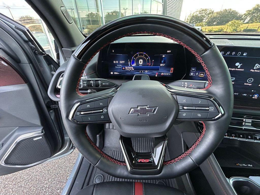 used 2024 Chevrolet Traverse car, priced at $44,171