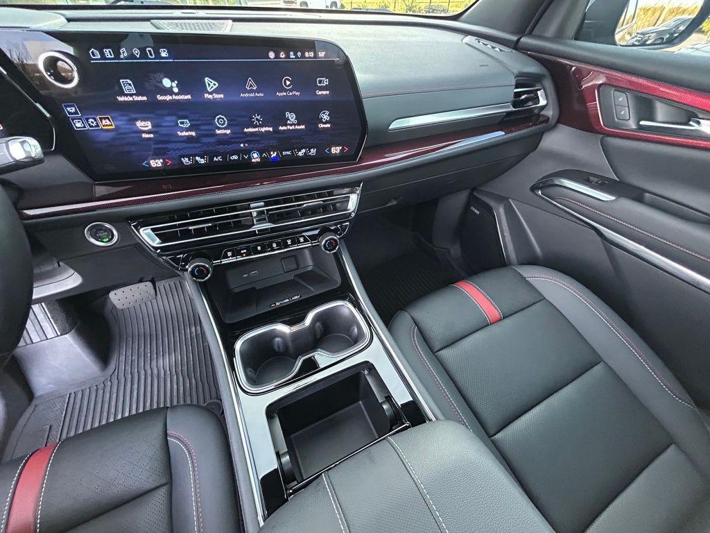 used 2024 Chevrolet Traverse car, priced at $44,171