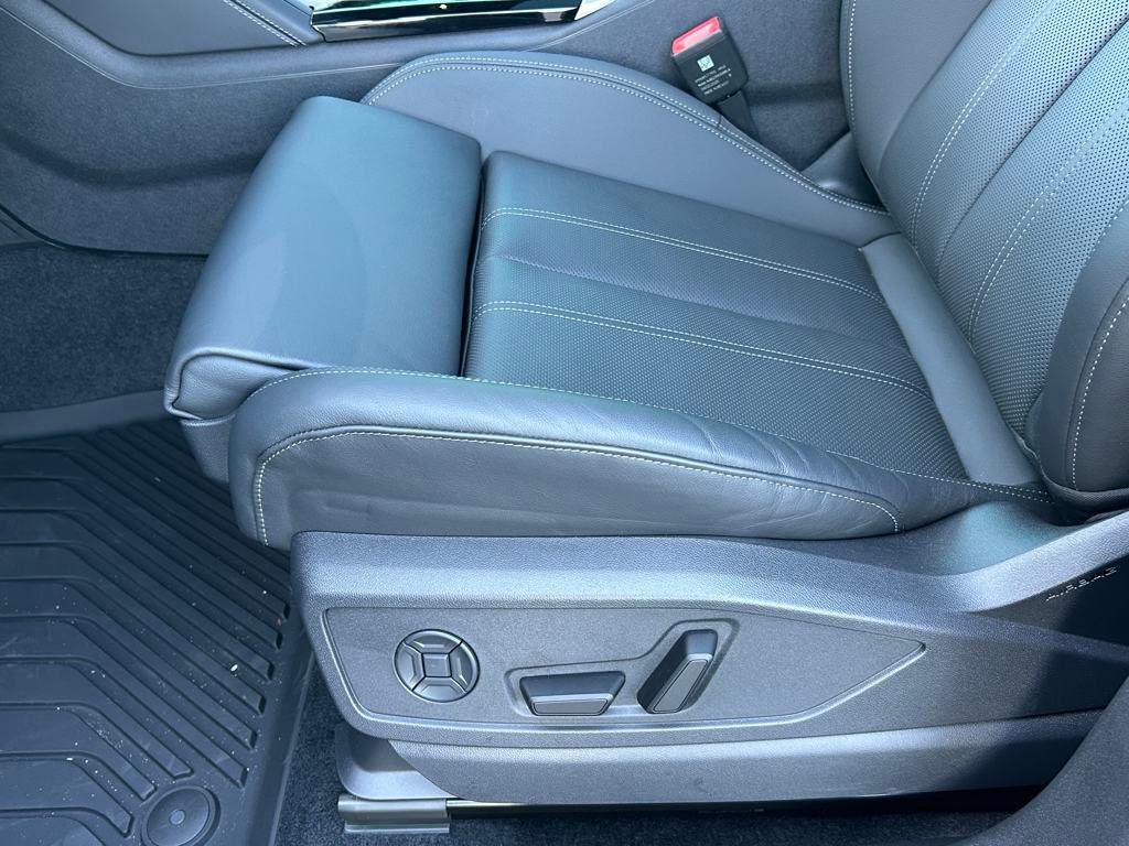 new 2025 Audi Q5 car, priced at $60,975