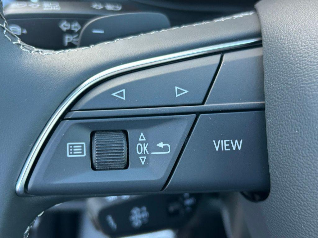 new 2026 Audi Q7 car, priced at $68,795