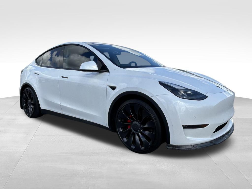 used 2022 Tesla Model Y car, priced at $27,514