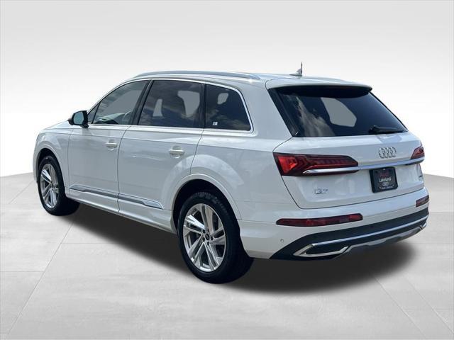 used 2024 Audi Q7 car, priced at $50,135
