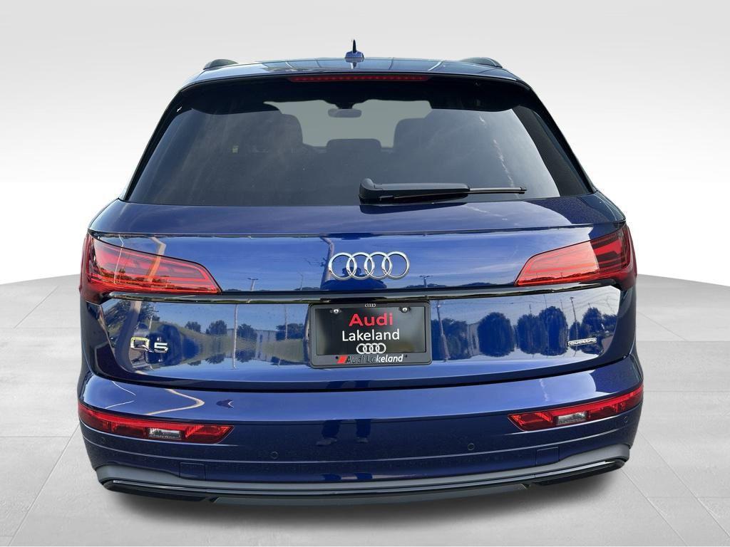 new 2025 Audi Q5 car, priced at $45,250