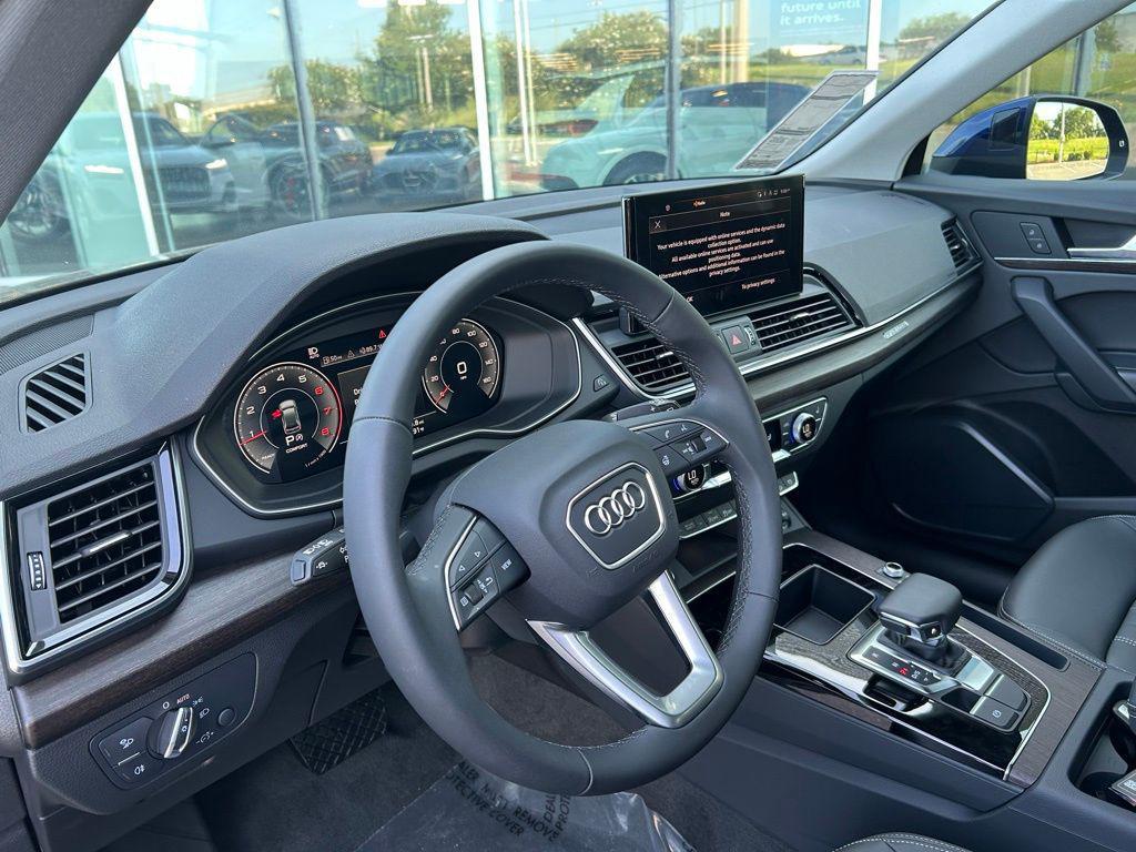new 2025 Audi Q5 car, priced at $45,250