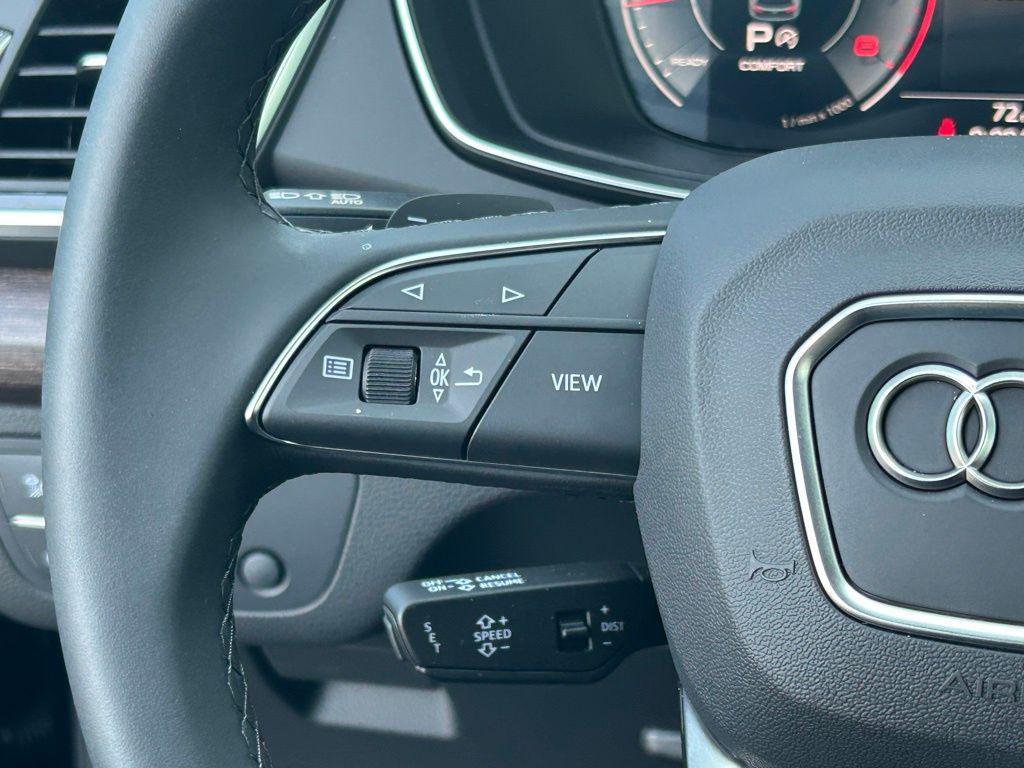 new 2025 Audi Q5 car, priced at $45,250