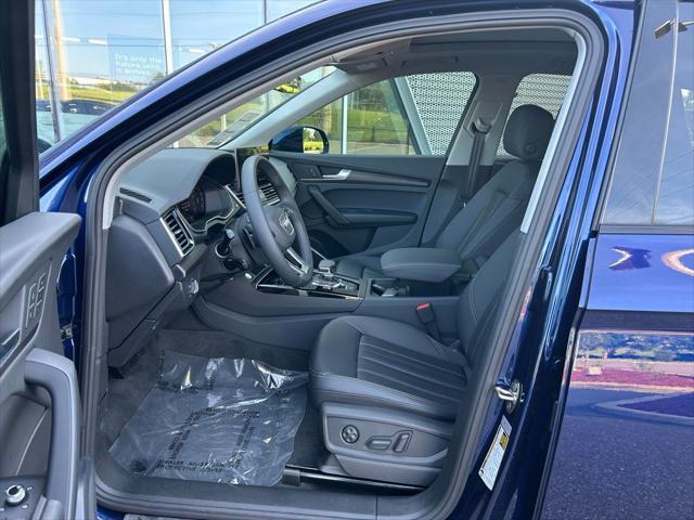 new 2025 Audi Q5 car, priced at $50,250