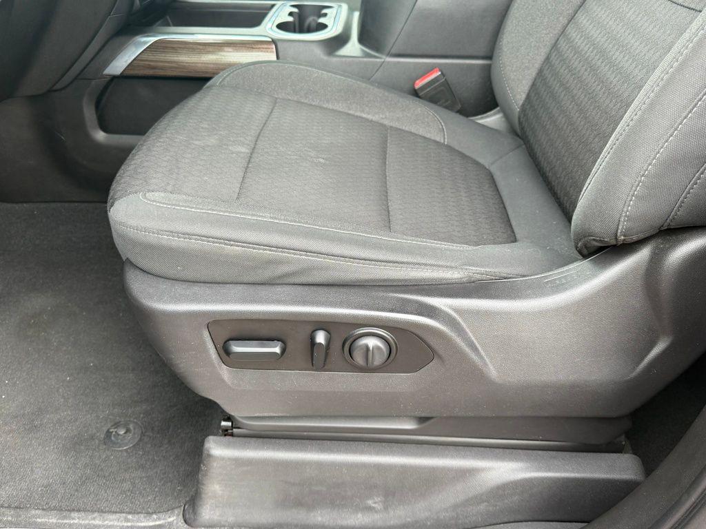 used 2021 Chevrolet Silverado 1500 car, priced at $29,366