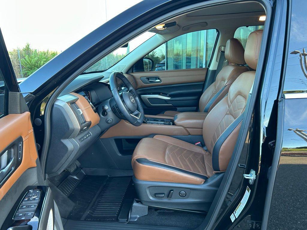 used 2023 Nissan Pathfinder car, priced at $33,644