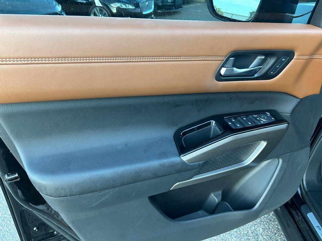 used 2023 Nissan Pathfinder car, priced at $33,644