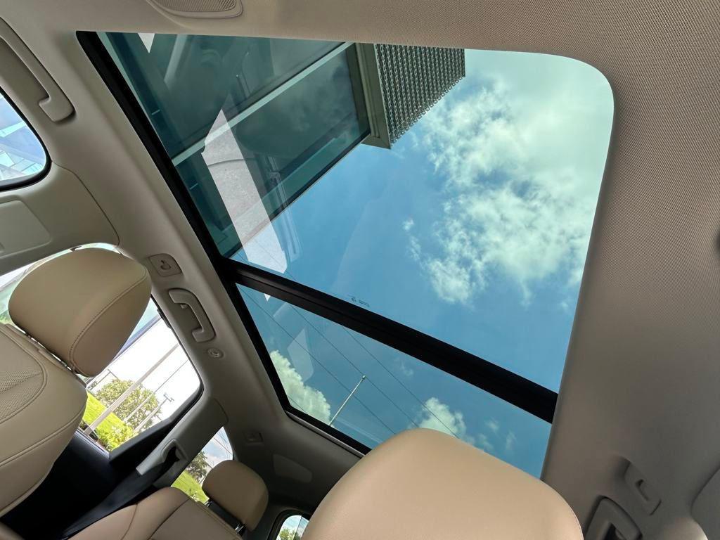 new 2025 Audi Q7 car, priced at $71,930