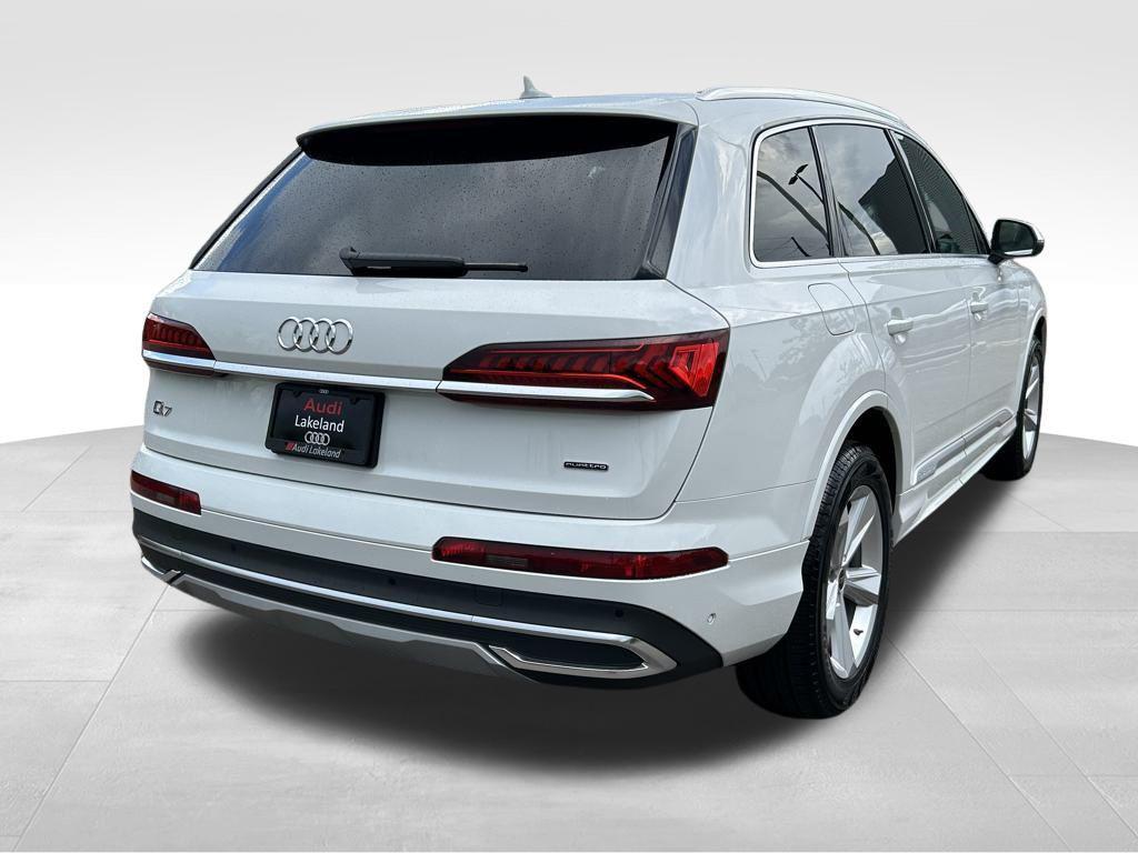 used 2024 Audi Q7 car, priced at $49,991