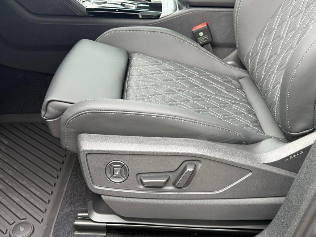 new 2025 Audi SQ5 car, priced at $73,800