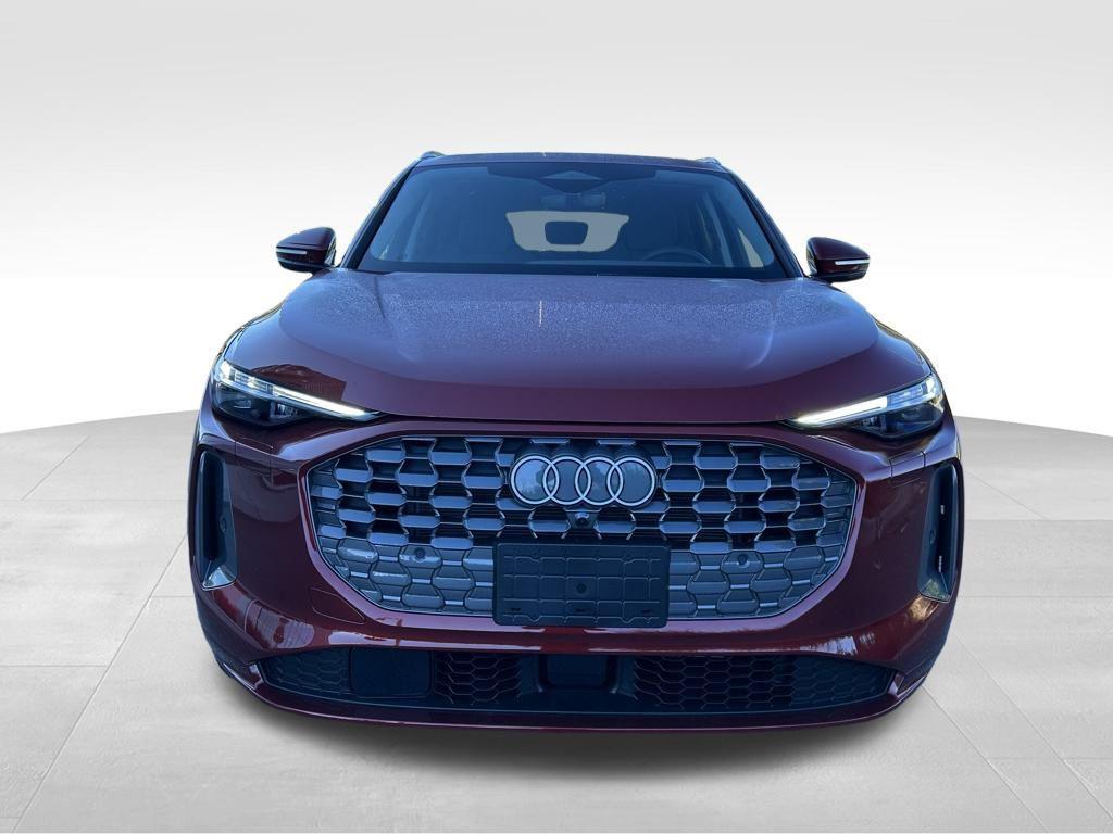 new 2025 Audi Q5 car, priced at $64,460