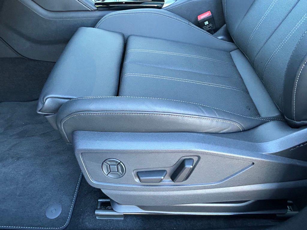 new 2025 Audi Q5 car, priced at $64,460