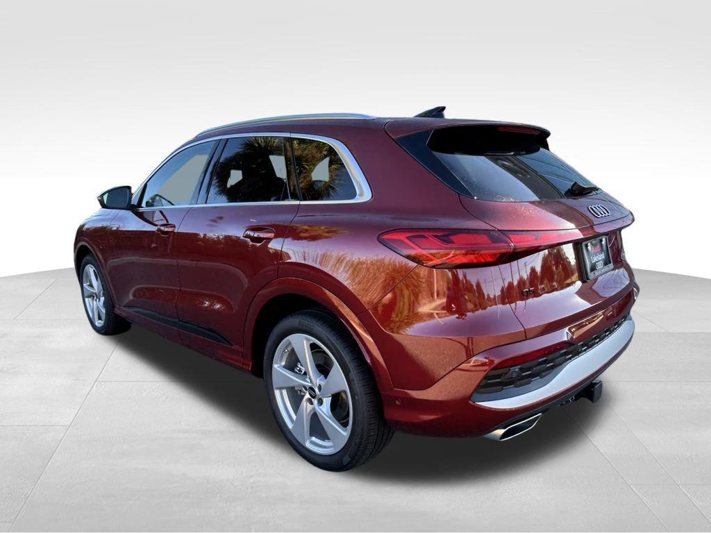 new 2025 Audi Q5 car, priced at $64,460