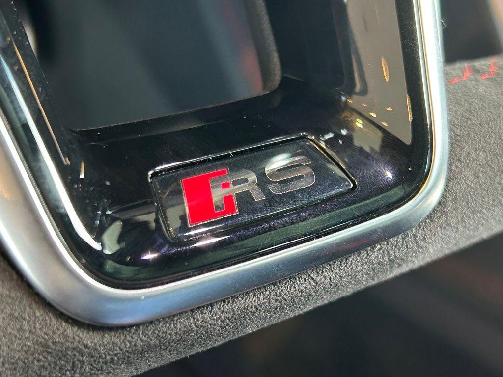 new 2026 Audi RS 6 Avant car, priced at $152,090