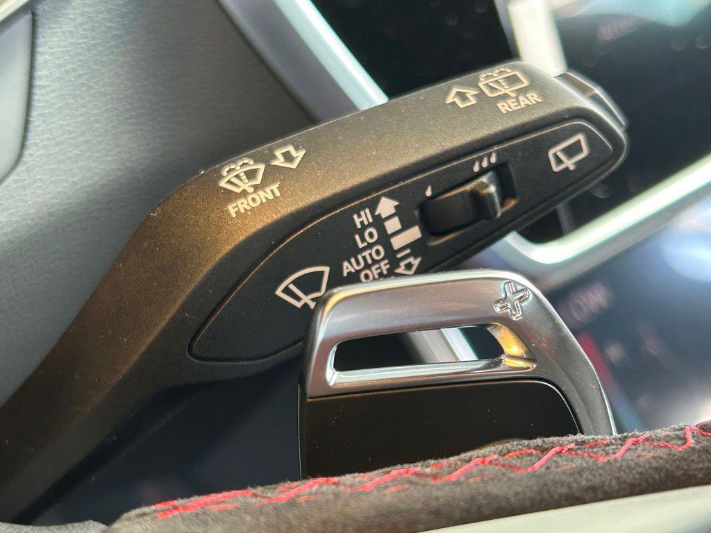 new 2026 Audi RS 6 Avant car, priced at $152,090