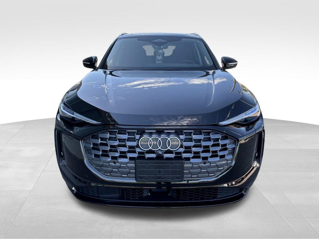 new 2025 Audi Q5 car, priced at $61,950