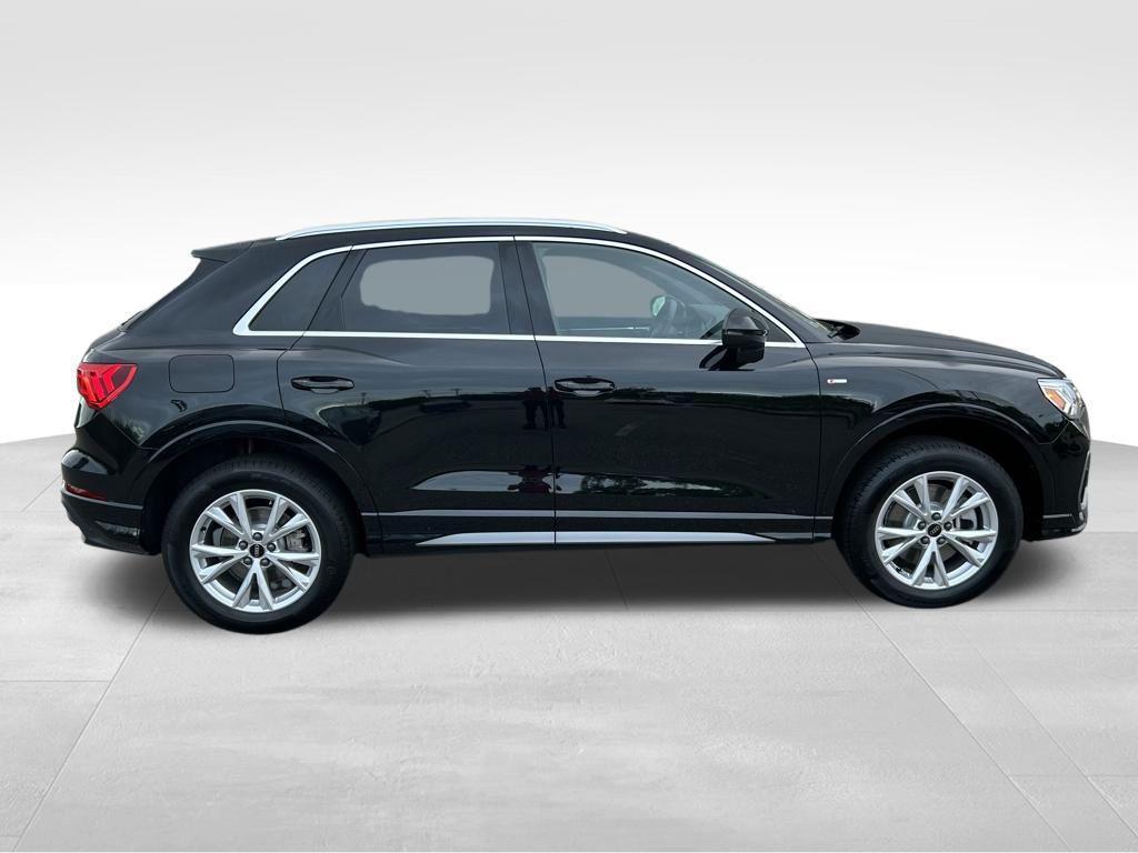 new 2025 Audi Q3 car, priced at $44,060