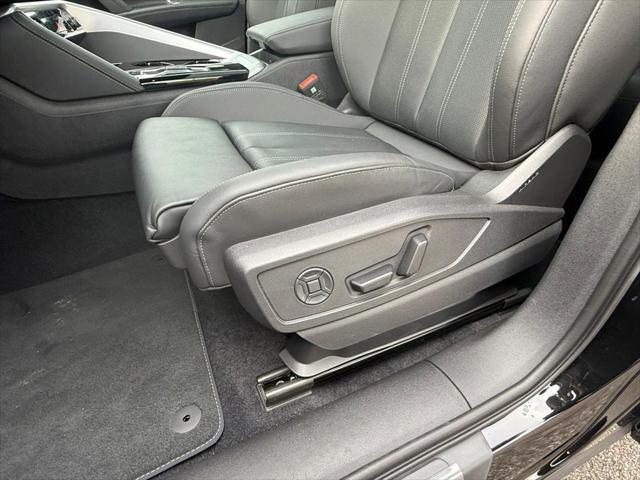new 2025 Audi Q5 car, priced at $60,975