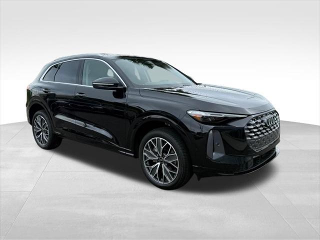 new 2025 Audi Q5 car, priced at $60,975