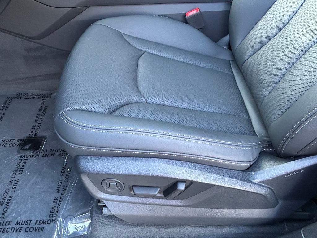 new 2025 Audi Q8 car, priced at $86,570