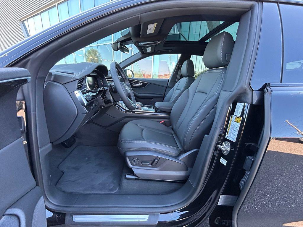 new 2025 Audi Q8 car, priced at $81,815