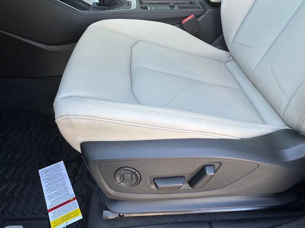 new 2025 Audi Q3 car, priced at $47,610