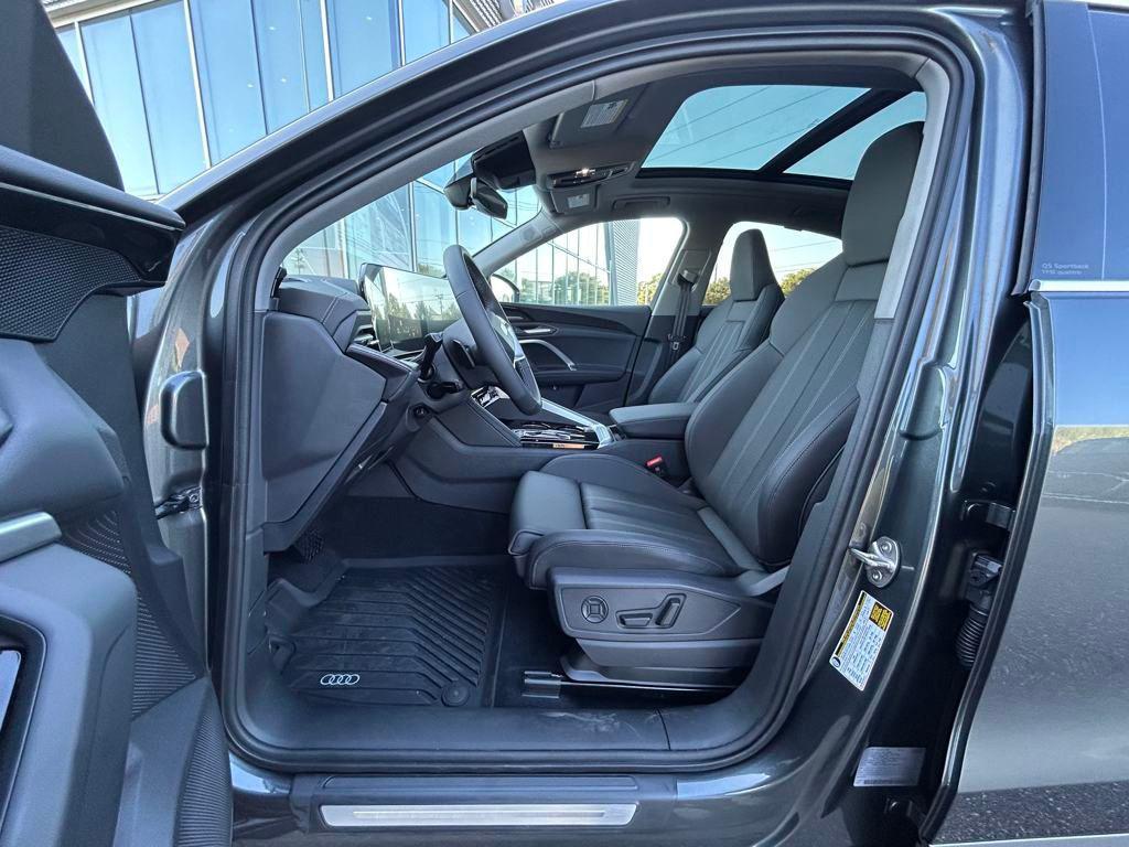 new 2025 Audi Q5 Sportback car, priced at $63,075
