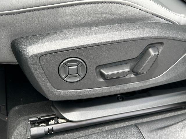 new 2025 Audi Q3 car, priced at $45,515