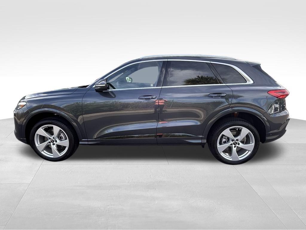 new 2025 Audi Q5 car, priced at $61,950