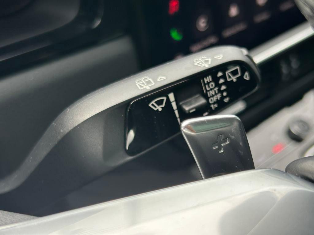 used 2023 Porsche Cayenne car, priced at $77,859