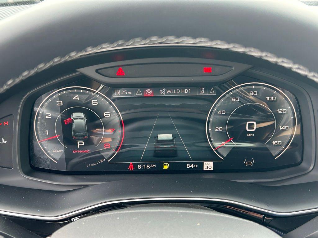 new 2025 Audi Q7 car, priced at $76,205
