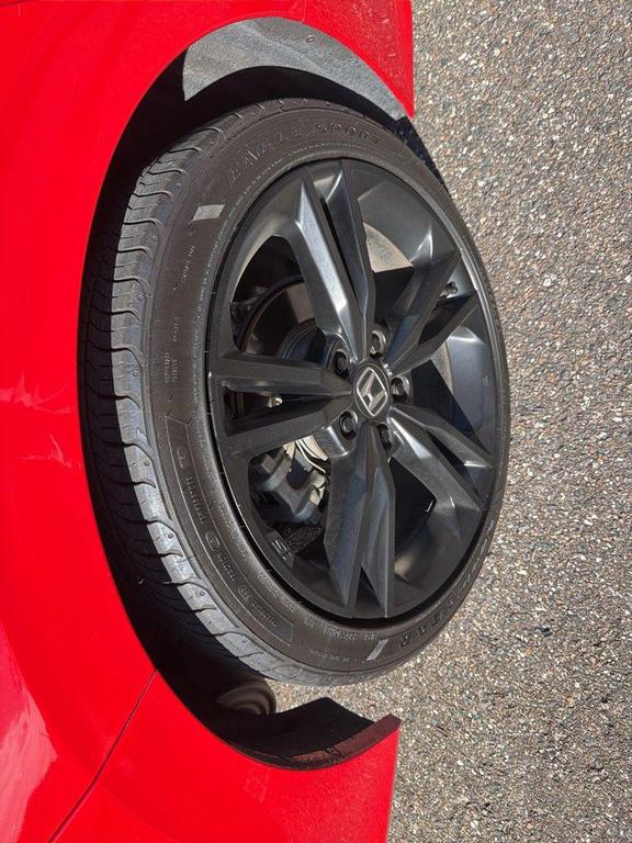 used 2025 Honda Civic Si car, priced at $27,991