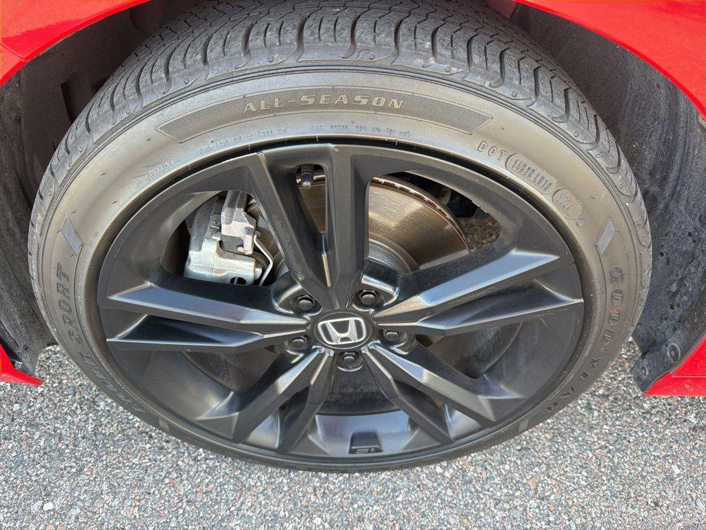 used 2025 Honda Civic Si car, priced at $27,991