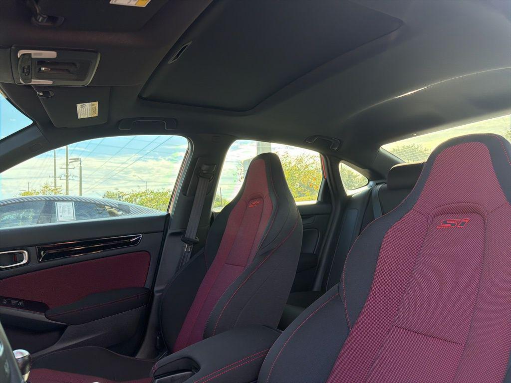 used 2025 Honda Civic Si car, priced at $27,991