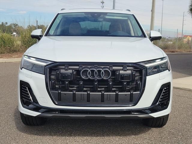 new 2025 Audi Q7 car, priced at $77,750