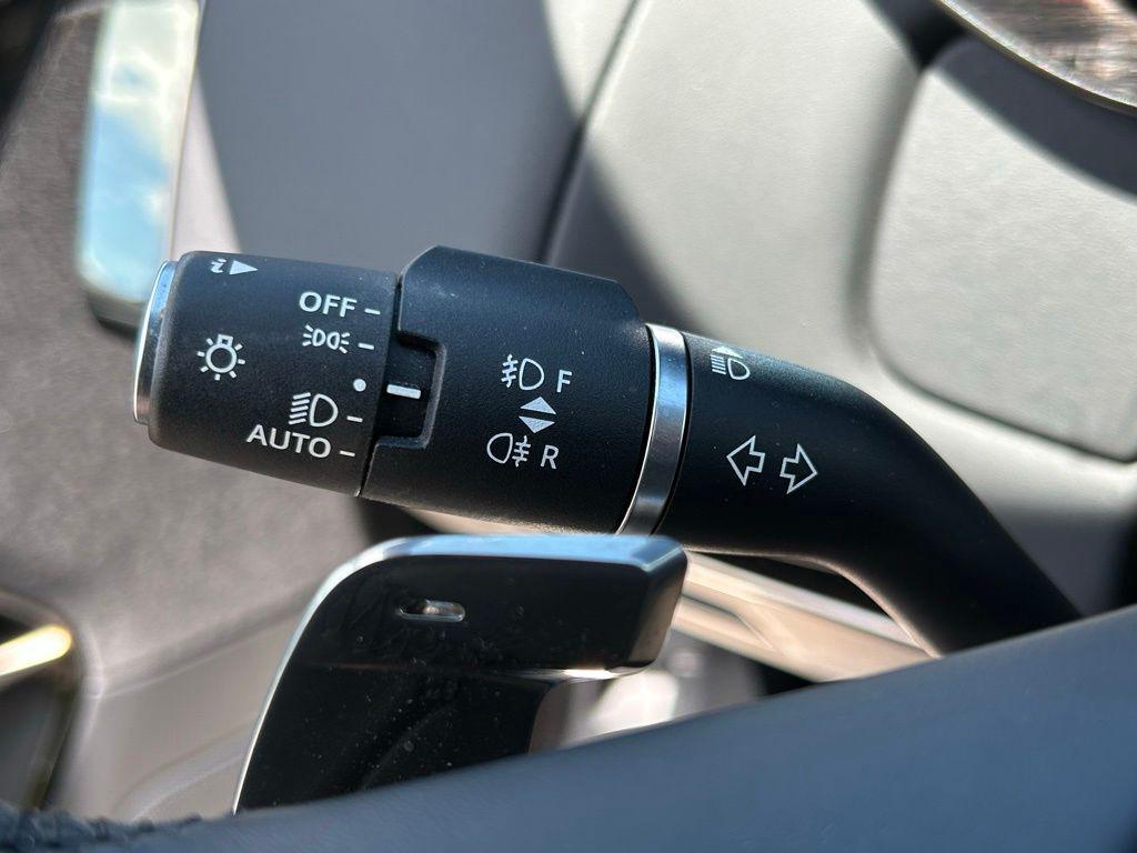 used 2024 Land Rover Range Rover Sport car, priced at $72,948