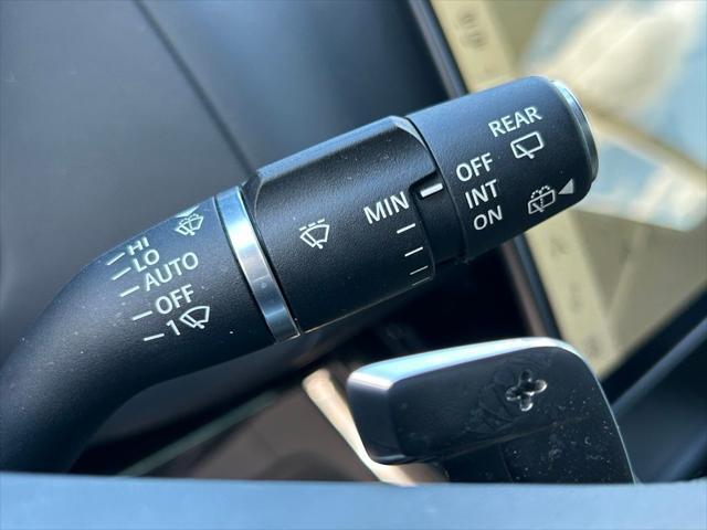 used 2024 Land Rover Range Rover Sport car, priced at $78,909