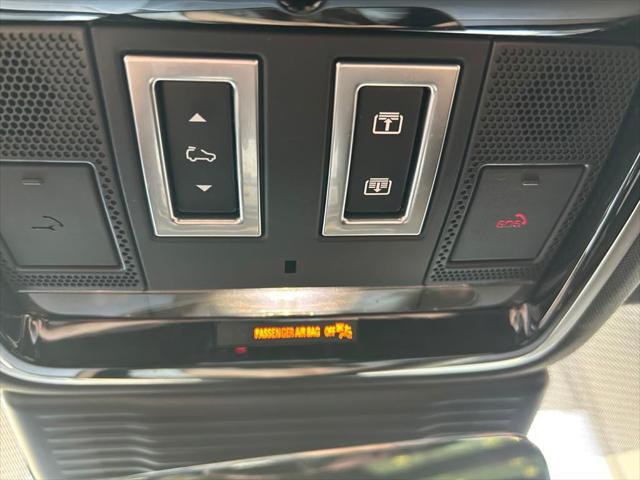 used 2021 Land Rover Range Rover Velar car, priced at $34,897