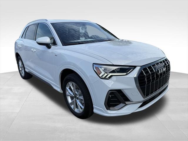 new 2025 Audi Q3 car, priced at $47,450