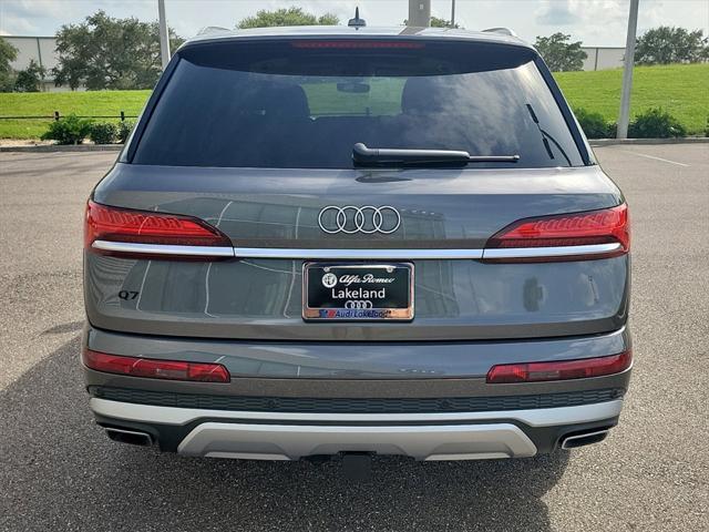 new 2025 Audi Q7 car, priced at $75,800